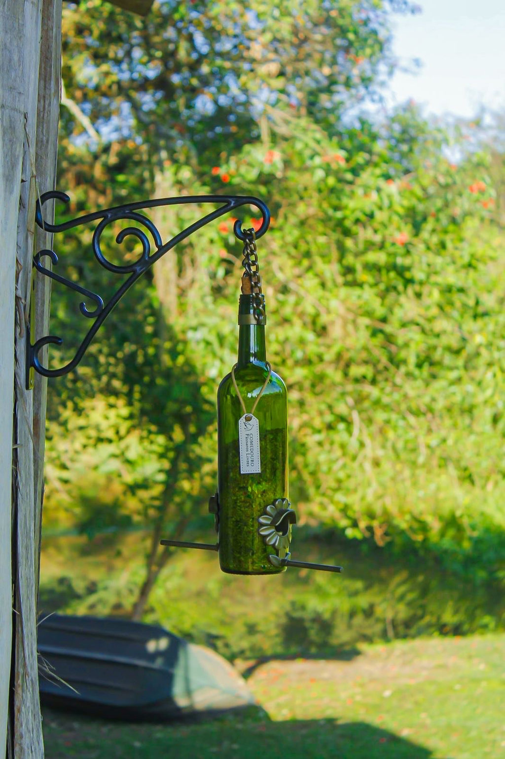Comedouro Tratador Pássaros Livres – Garrafa Vinho Verde