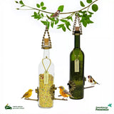 Kit 2 Comedouros Para Pássaros Livres – Garrafa Vinho Branco e Verde