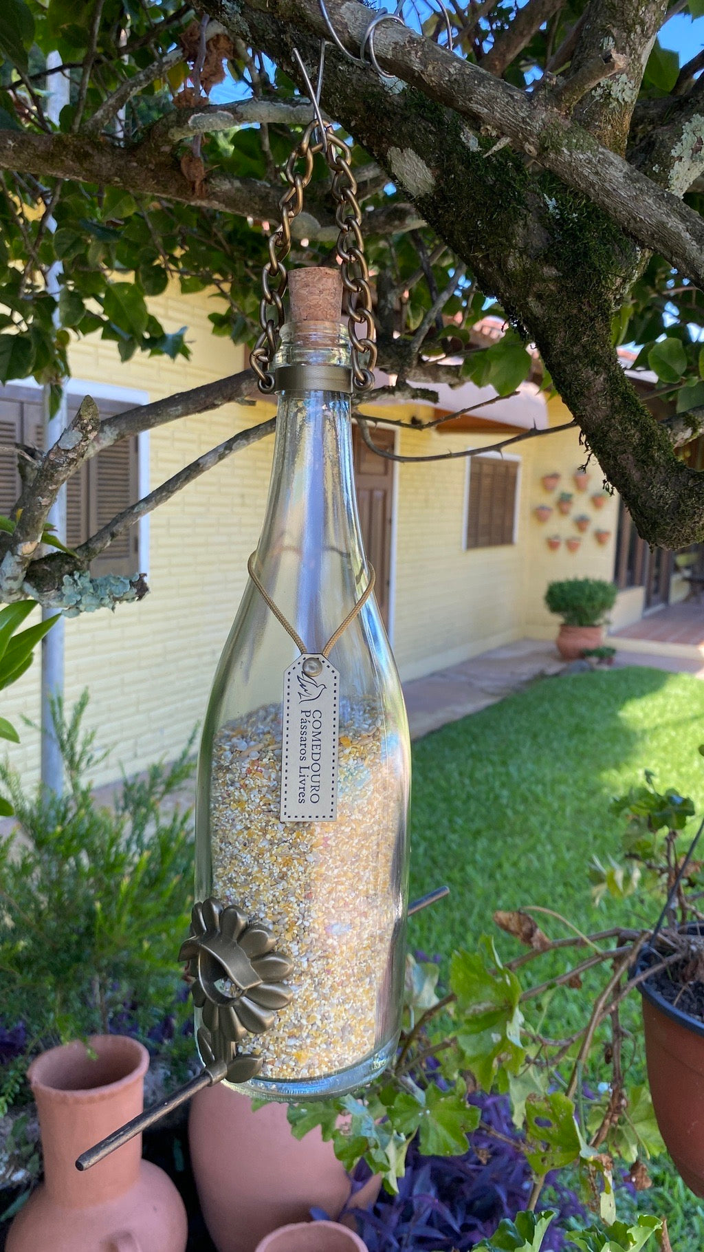 Comedouro Tratador Pássaros Livres – Garrafa Cham. Branca