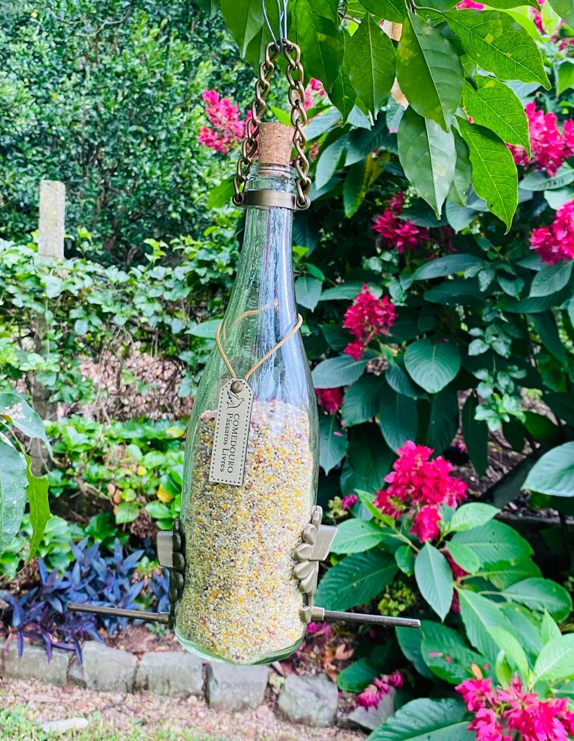 Kit 2 Comedouro Pássaros Livres – Garrafa Champagne Branca