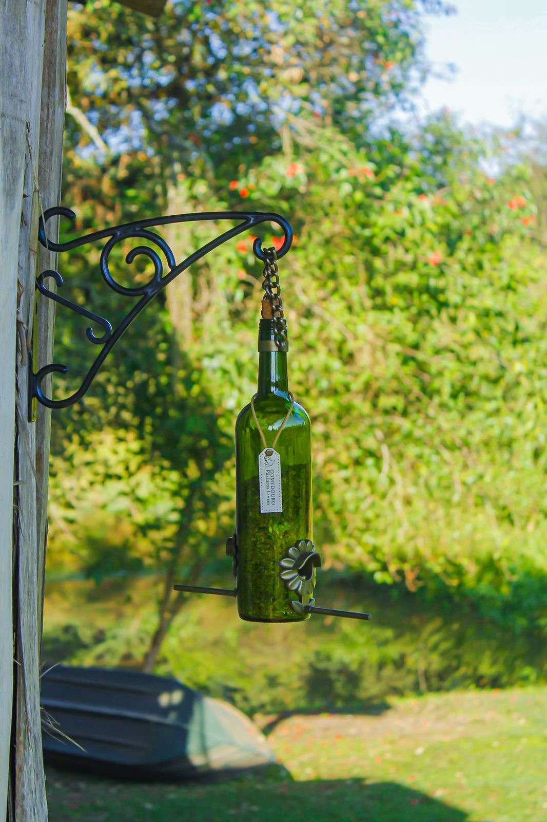 Kit 2 Comedouros Para Pássaros Livres – Garrafa Vinho Verde